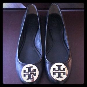 Tory Burch Logo Flat